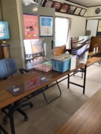 感染症対策として、飛沫防止パーテーションを設置しております。