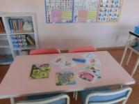 やさしい色を取り入れた座席でBabykumonタイム♪