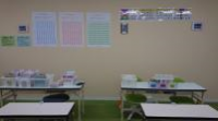 スタッフと協力してお子様の学習を見守ります