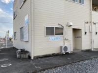 教室の外観です。<br />
充分な駐車スペースがあります。