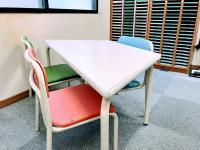 2〜3歳のお子さまは、少し大きな席でもOK!