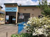 教室前にゆったりとした駐車スペースがあります。