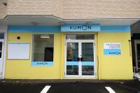 建物１階の黄色の壁が目印です