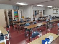 広々とした教室です。十分な空間をとって学習しているので３密対策もばっちりです！