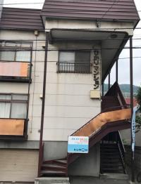 教室の外観です。ひかりマンション102号室です。