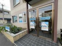 一階部分にあるので来室も楽ちんです♪広い風除室があるので、ベビーカーも置けます!