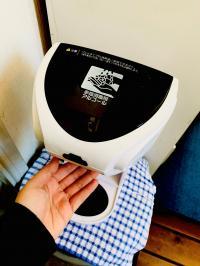 非接触消毒で小さい子も無理なく手消毒可能