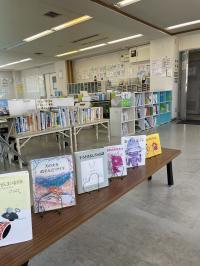 たくさんの読み聞かせは、<br />
お子さんへの贈り物。<br />
本を友だちにできるように♪