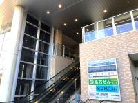 三河島駅すぐ横のタワーの2階です。