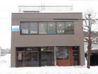 永山神社の向かいに教室があります<br />
