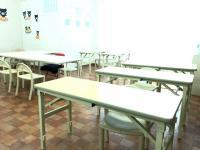 入学前の幼児さんも、イスに座って楽しく学習しています♪