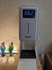 【コロナ対策】非接触自動温度測定消毒器