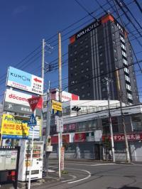 JR西船橋駅南口　くすりの福太郎の交差点にある看板が目印です