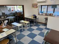 広く余裕のあるスペース。<br />
幼児さん用のいすもあり、安心した環境です。