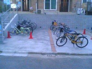 自転車置き場です。