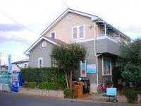 富勢小東門（プール側）から歩いてすぐのところにあります。