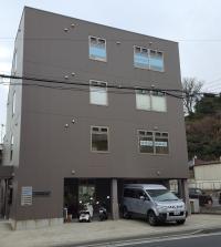 聖徳大北教室はこちらのビルの４階です。