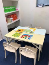 お子様の発達段階に合わせた教材を準備しています<br />
