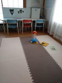 ベビーくもんセットをお渡しし、お子さんの様子やママのお話を伺います。