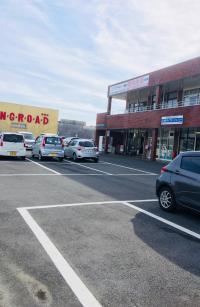 駐車場も広く、小さなお子さまの送迎も安心です。