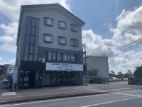 マンションの2階です。階段下にベビーカー置けます！