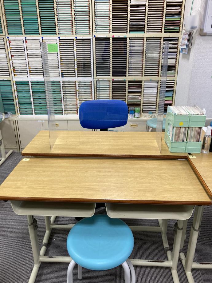 幼児席も用意。教室スタッフが対面で指導致します。
