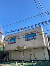 スーパー三和・梅の花・町田第一小学校近く、<br />
中町三丁目バス停の目の前です!.