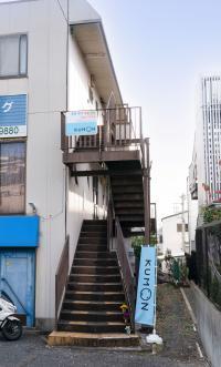 成瀬街道沿いの入り口はこちらです。