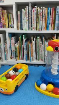 ◎ほかの本もたくさん完備してます