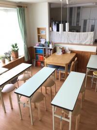 教室内観です。子どもたちの学習スペースはこちらです。