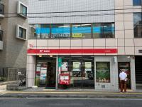立川錦町郵便局２階にあります。