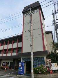 野川第一公園近くに教室があります。（１Fはジャイプール）
