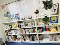 絵本もたくさんあります。お気に入りをみつけてください！