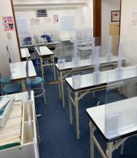 明るい学習環境を整えております。