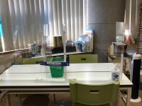 エチケットパネルを設置しており、安心して音読指導等を受けられます。