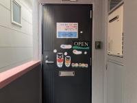 ２階、一番奥のお部屋です。