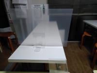 感染防止対策のため、間隔をとって学習していただけます