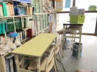 座ることのできるお子様には幼児席をご用意しています