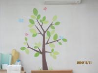 教室のシンボルツリーがご挨拶。<br />
「みんな大きな木になあれ」