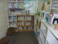 保護者のお迎え待ちの時間は、ここでの読書をお勧めします。<br />
