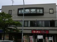 シャルドービルの3階が教室です。