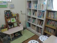 読書コーナーです。子ども達が本を好きになってくれますように。