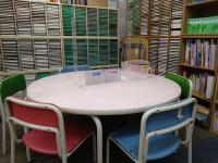 小さな机・イスでお子様も安心出来ます♪