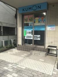 ベビーカーでの入室が出来ます。駐輪スペースも用意しています。