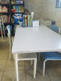 幼児さん専用のコーナーも設けております。