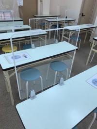 明るい雰囲気の教室です！