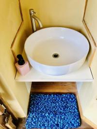 可愛らしいオーナ様手作りの洗面台です!<br />
消毒が苦手な幼児さんにピッタリ♪