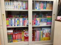 インプットのカード。本が多数あります。