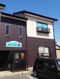 菅原神社の近くにある２Ｆ建てのアパートの２Ｆが教室です。