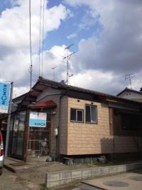 【教室外観】青い看板が目印です★